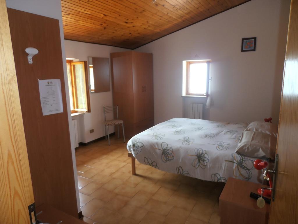 Agriturismo La Part Сан-Дзено-ді-Монтанья Номер фото